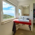 Casa vacanze Modernes Haus Mit Spektakulaerem Meerblick Und Pool Vale Furado
