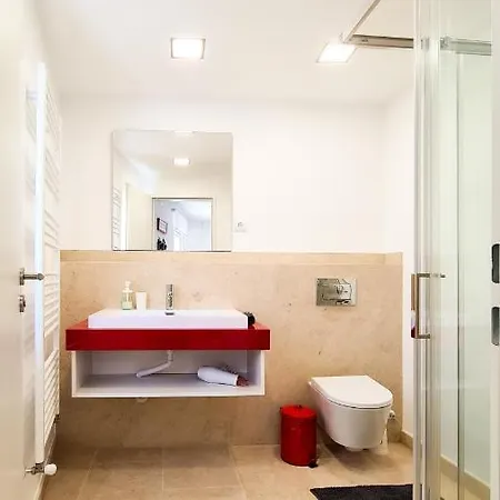 펜션 Modernes Haus Mit Spektakulaerem Meerblick Und Pool *