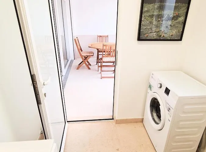 Modernes Haus Mit Spektakulaerem Meerblick Und Pool 別荘